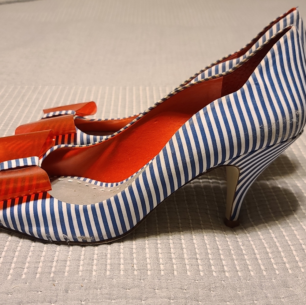Heels with Bow